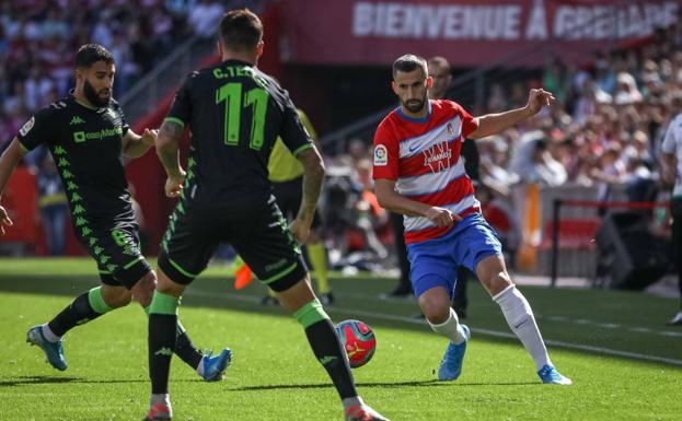 Las casas ven al Betis como el claro favorito para llevarse el derbi