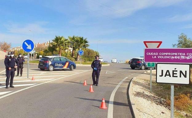 Los 97 municipios estarán una semana más sin confinar y baja la alerta sanitaria en doce