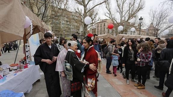 Tango, jazz, títeres y hasta un matsuri japonés para disfrutar del fin de semana en Granada