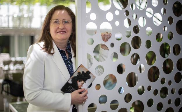 Una antología reivindica la poesía de Emilia Pardo Bazán, la autora que sus coetáneos despreciaron