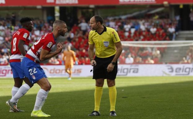 Las casas de apuestas ven como claro favorito al Deportivo Alavés