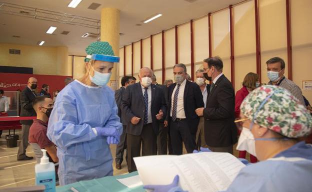 Abre el primer centro de pruebas de covid gratis para trabajadores y empresarios en Andalucía