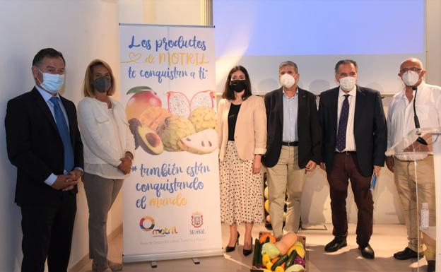 Granada y la Costa Tropical exhiben su cultura, ocio y gastronomía en Fitur