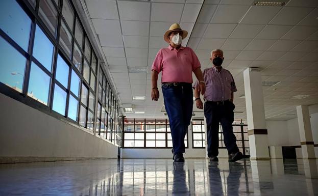 Los vecinos del Zaidín se encerrarán en el centro cívico para exigir que les devuelvan sus espacios