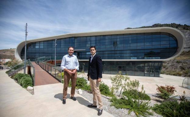 Granada impulsa un salto hacia la construcción industrial para hacer casas como coches