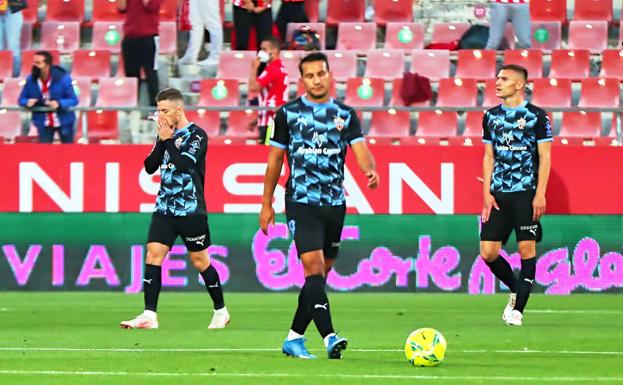 El Almería llega a la 'estación del playoff' muy tarde