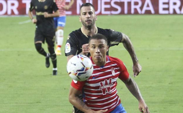 La mejor temporada de Machís lo pone en el escaparate