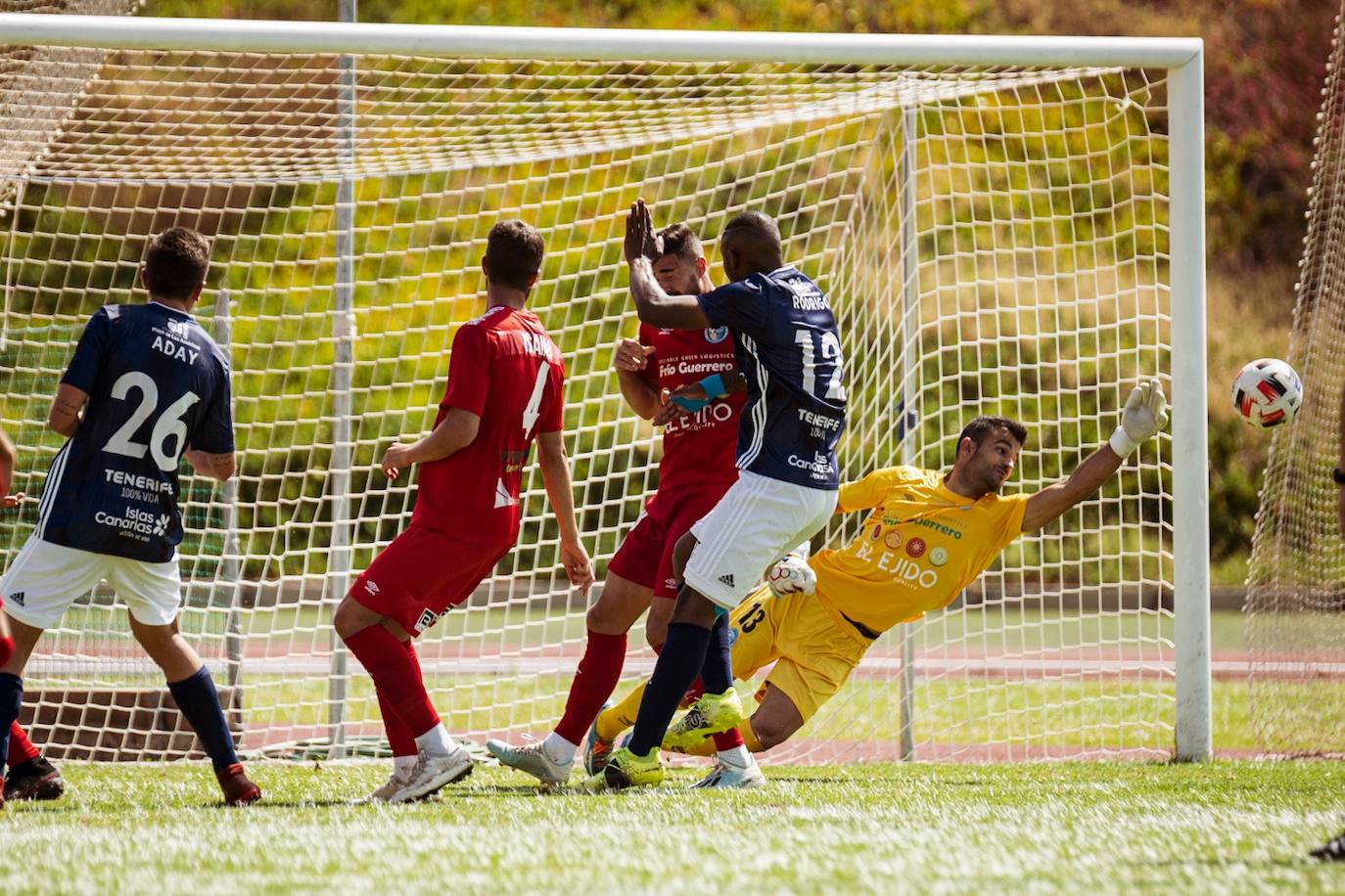 El CD El Ejido abre organigrama para la nueva Segunda RFEF, desde el banquillo y la portería