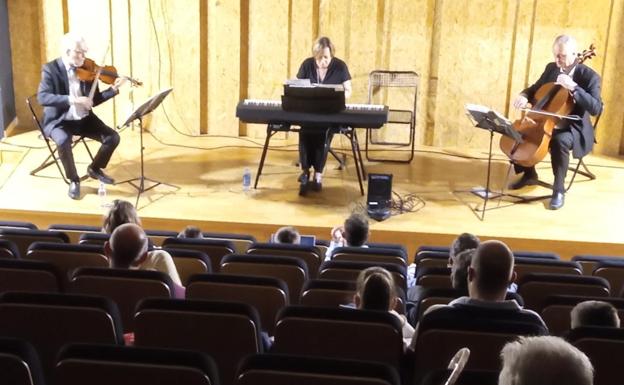 Un conjunto de cámara ruso acerca a los grandes la música clásica a La Carolina