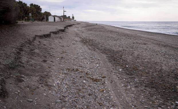 El espigón de Motril avanza y pasa a tramitación ambiental