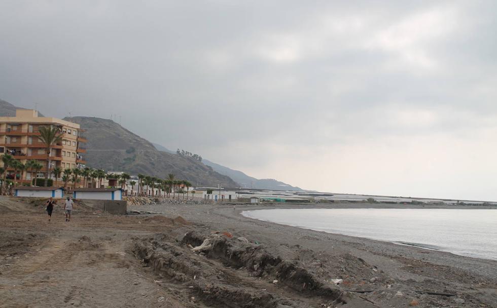Siete proyectos en marcha para transformar las playas de Granada