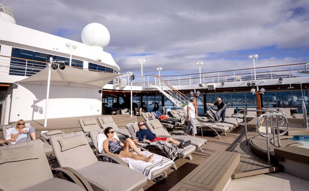 La apertura de fronteras a cruceros internacionales traerá ocho escalas de lujo hasta Motril