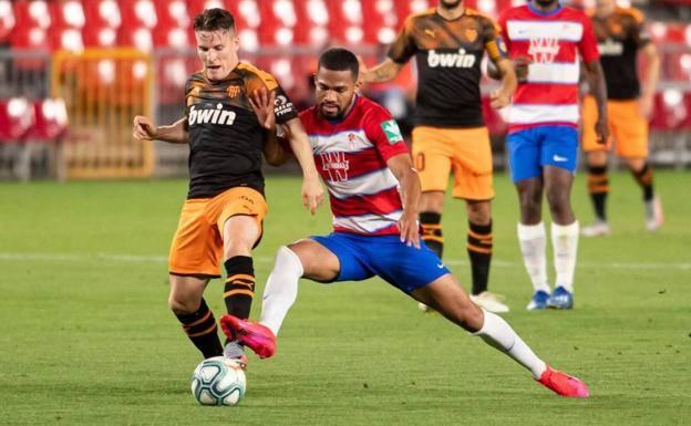 Yangel Herrera se despide de la afición del Granada: «Han sido dos años maravillosos que llevaré en mi corazón»