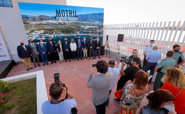 Motril inicia el sueño de abrir el puerto a la ciudad