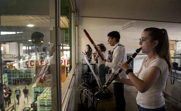 Un quinteto inaugura el FEX