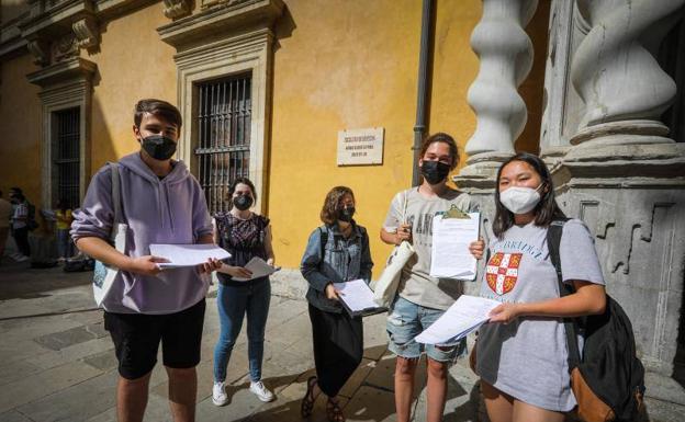 La UGR ofrece 10.900 plazas de primer curso para los estudiantes que aprueben selectividad