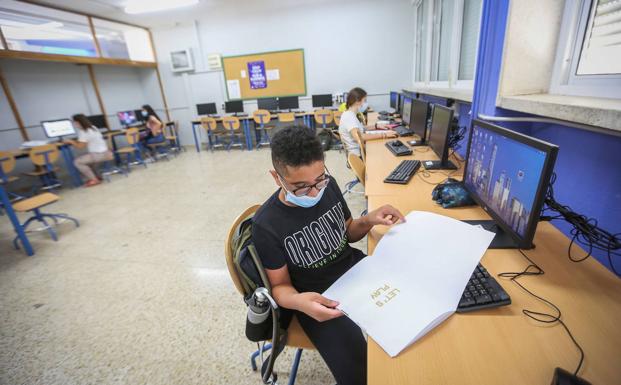 Ningún centro escolar de Granada capital pide el programa de refuerzo de verano