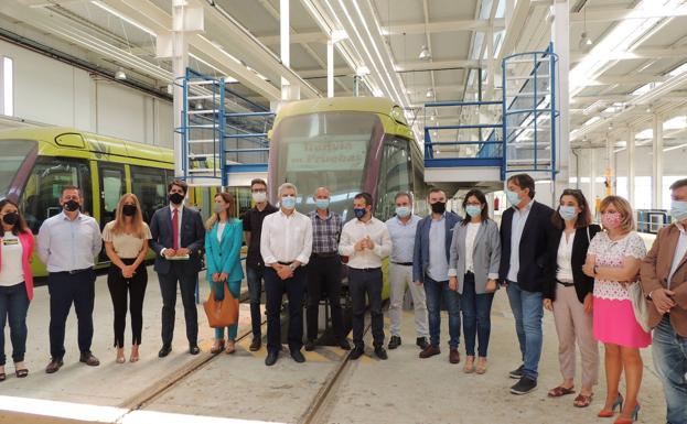 Luz verde a la puesta en marcha del tranvía, con amplio respaldo municipal