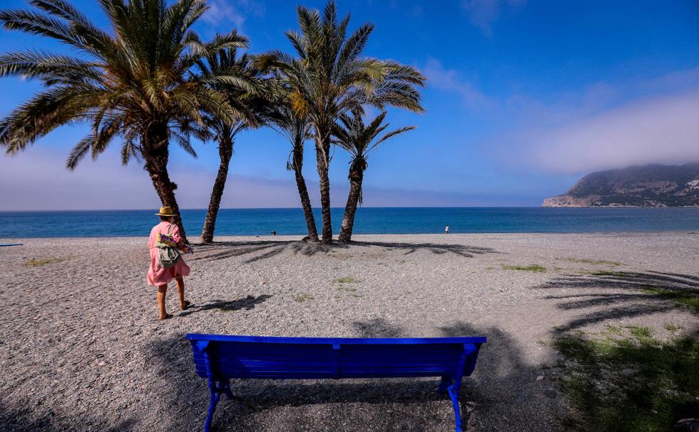 La Herradura, playa de los deportes de viento