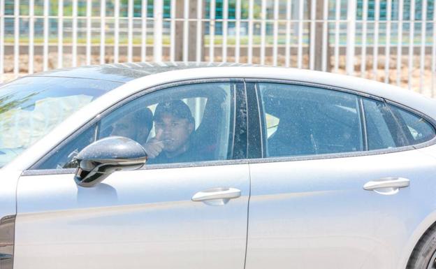 Machís regresa a Granada y de momento no plantea su salida