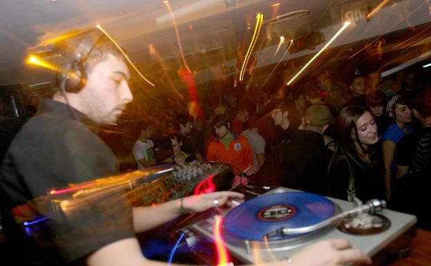 A pinchar música electrónica