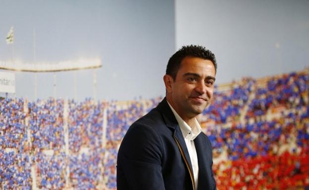 Xavi: «El entorno de la selección es complicado y más con un seleccionador que no lleva jugadores del Madrid»