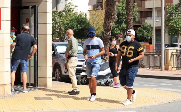 Jaén lidera la incidencia en la quinta ola entre las capitales andaluzas y otros 21 municipios llegan al «riesgo extremo»