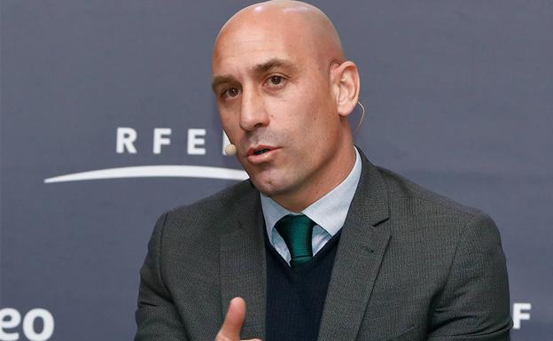 Rubiales plantea un cambio de formato en Liga y Tebas lo rechaza formalmente