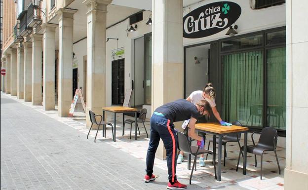 Hosteleros jienenses cuestionan las medidas restrictivas de aforos en el interior de los negocios