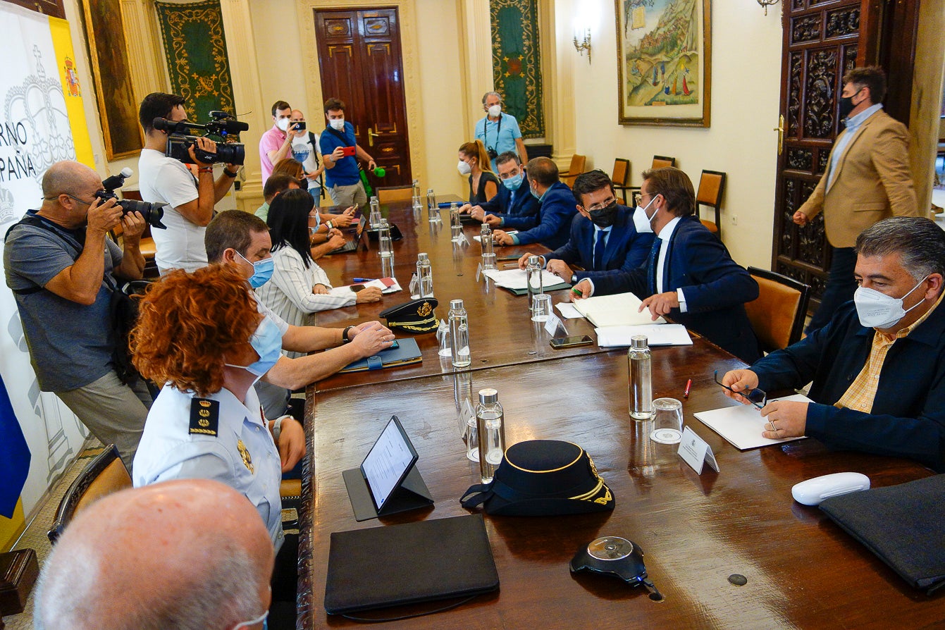 Cuenca exige en la mesa contra los cortes de luz que se garantice el derecho a tener suministro