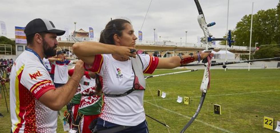 Inés de Velasco, la arquera que nació en los Juegos del Hambre - Vimarsana News