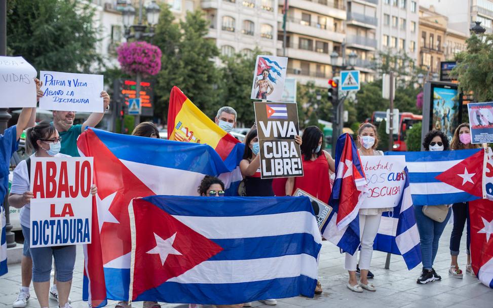 El SOS de los 447 cubanos vecinos de Granada