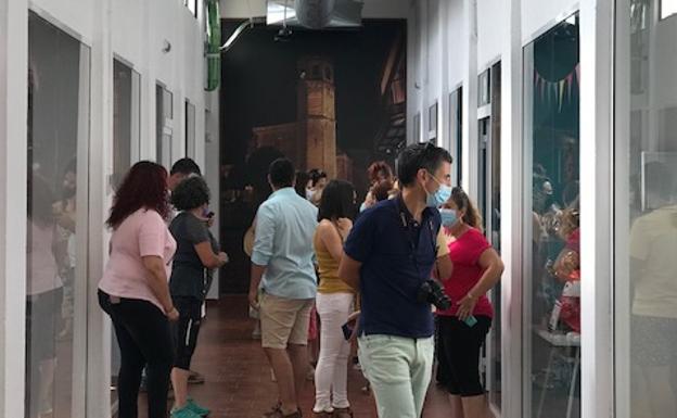 Baños abre 'La Plaza' para dar un mejor servicio a los turistas