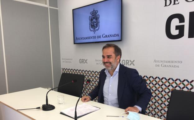 El PSOE aclara que el nombramiento de Salvador como concejal no tendrá un sobrecoste para Granada