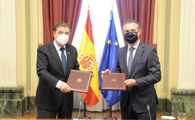 Agricultura y Cajamar acuerdan trabajar juntos para mejorar la sostenibilidad del sector agrario