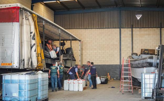 Más de dos millones de euros y gasolina para pagar 2.500 kilos de hachís en Albuñol