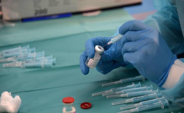 Granada cierra julio con 435 contagios de coronavirus en un solo día