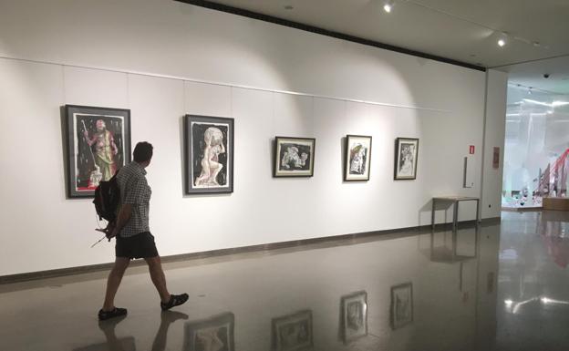 La capital ofrece en agosto varias exposiciones para un turismo cultural