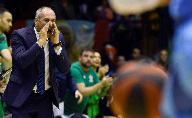 Curro Segura hace las maletas y entrenará al Ionikos griego