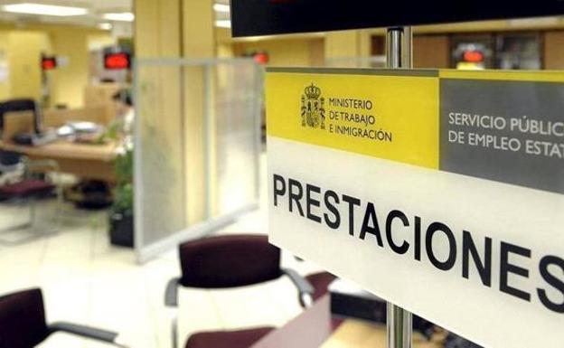 El descenso del desempleo en julio, «brotes verdes» con mucha precariedad
