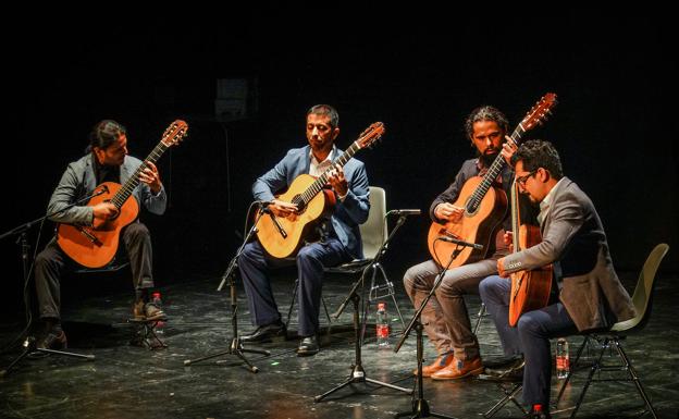El Centro Lorca mira hacia el oeste con el Cuarteto de Costa Rica