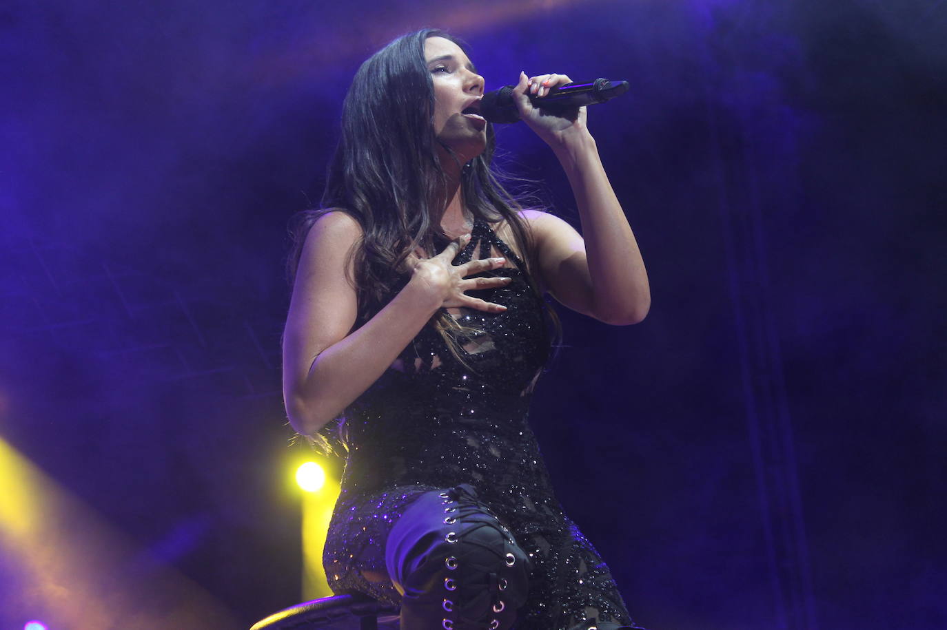 India Martínez deleita a Úbeda con un concierto homenaje a su niñez