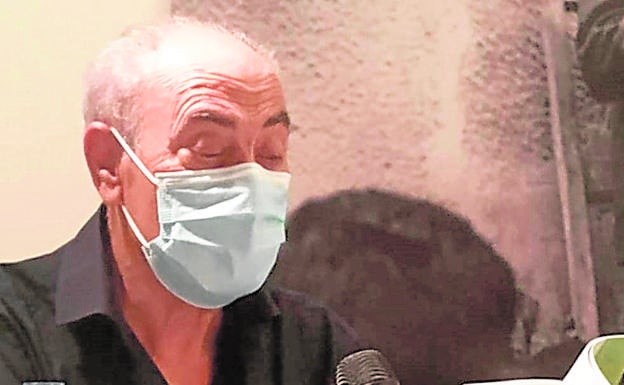 Juan Ignacio Bayona presenta su libro de poemas 'Es de piedra y no se cansa'