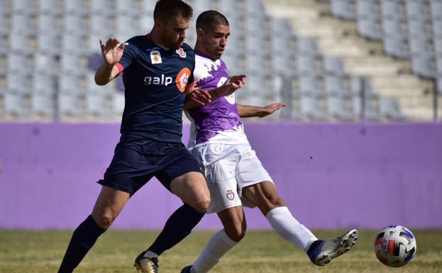 El Real Jaén gana una semana más para competir