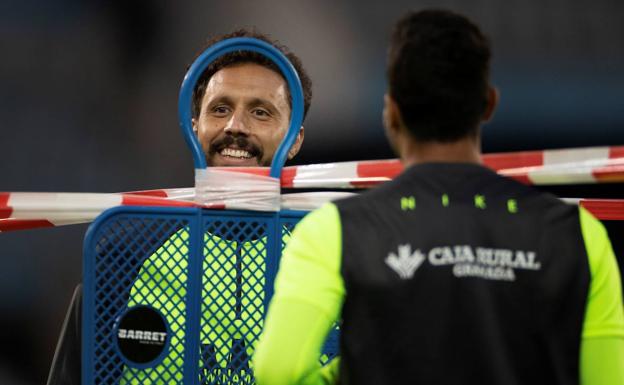 Germán y Puertas, dos titulares de Diego Martínez que tienen que convencer a Robert Moreno