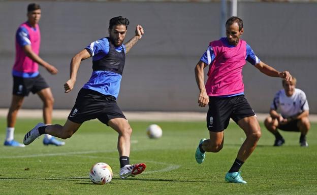 Antoñín pretende su vuelta al Málaga esta semana