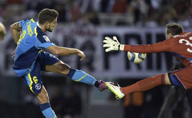 Carriço llega al Almería para aportar la experiencia en el centro de la zaga