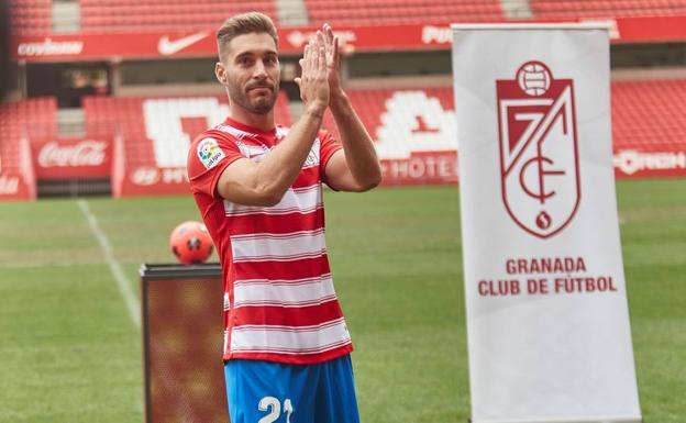 Rochina: «El Granada es el único equipo al que siempre he tenido un cariño especial»
