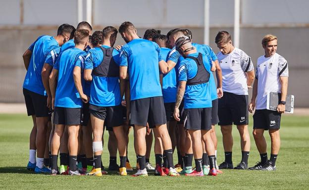 Foulquier viaja a Valencia para cerrar su salida: «Ha sido rápido, estoy contento»