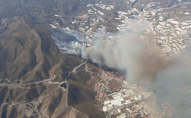 Las imágenes del incendio de Gualchos-Castell